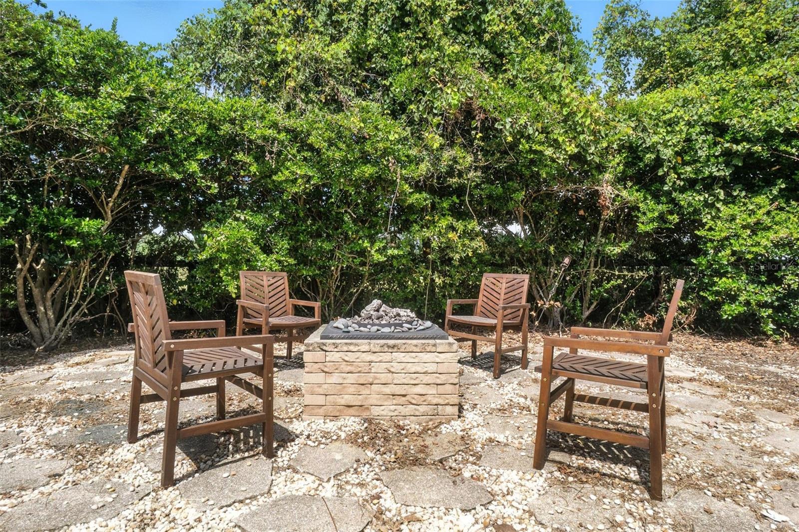 NON SUBDIVISION - Residential