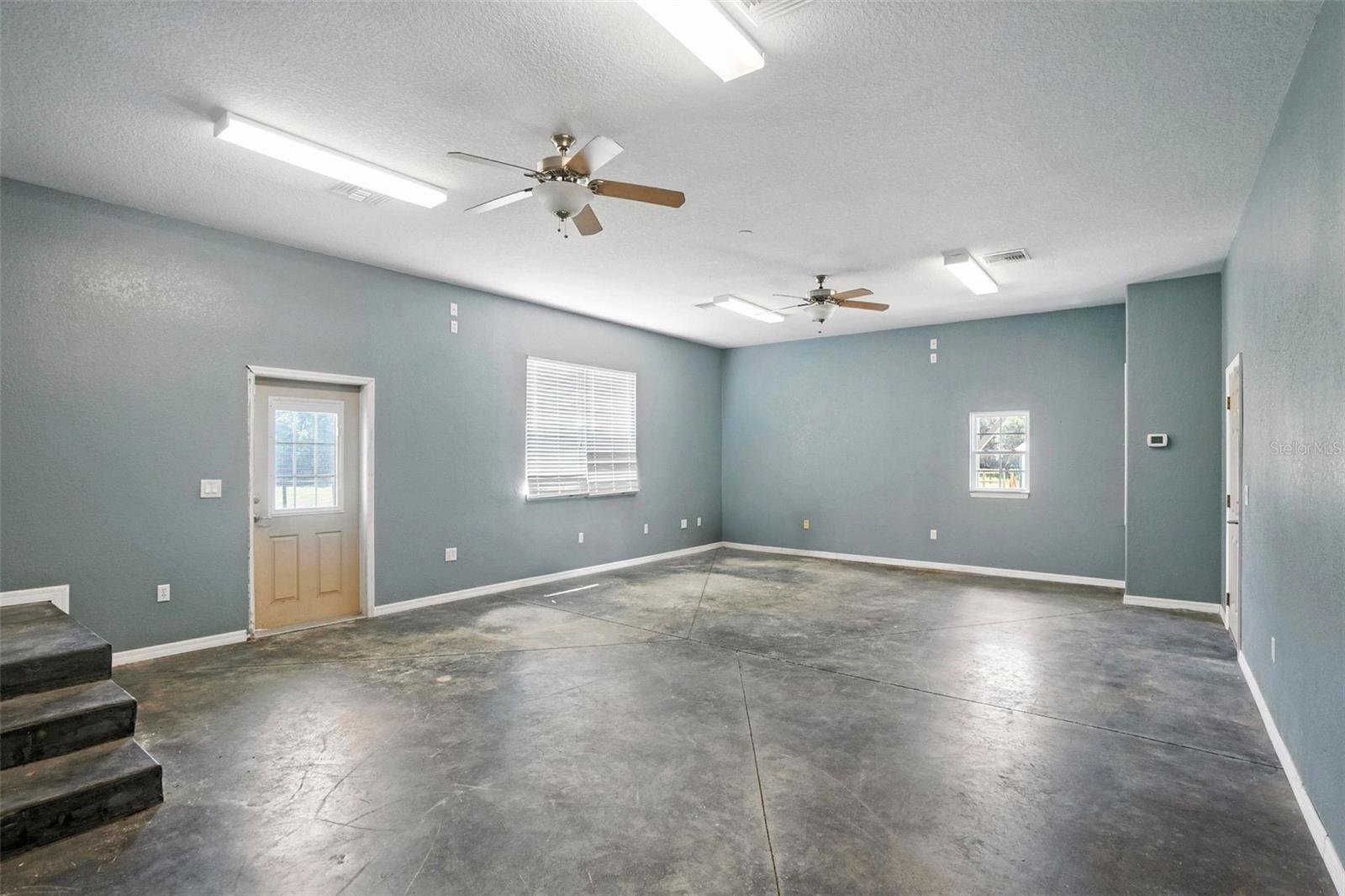 NON SUBDIVISION - Residential