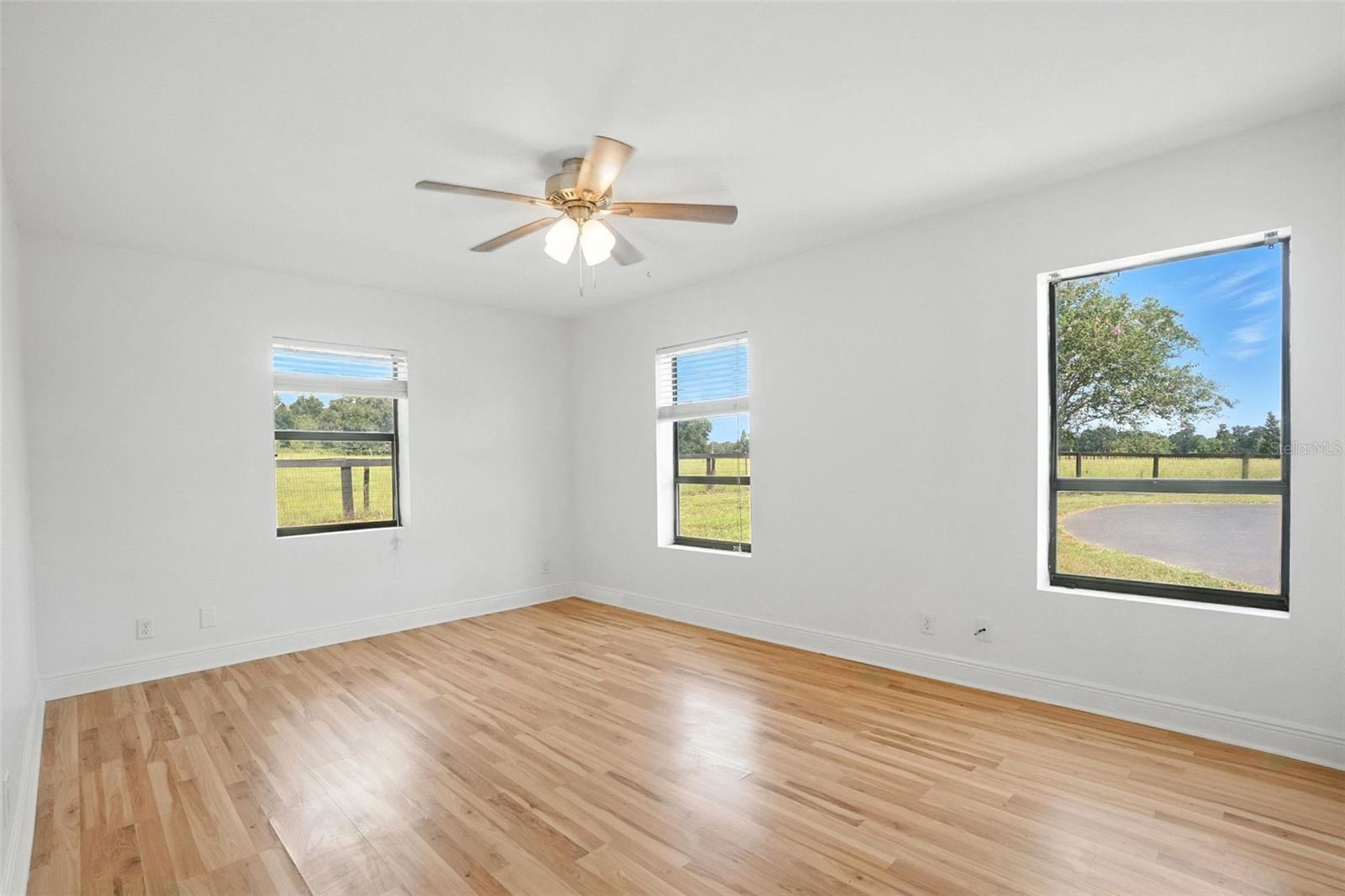 NON SUBDIVISION - Residential