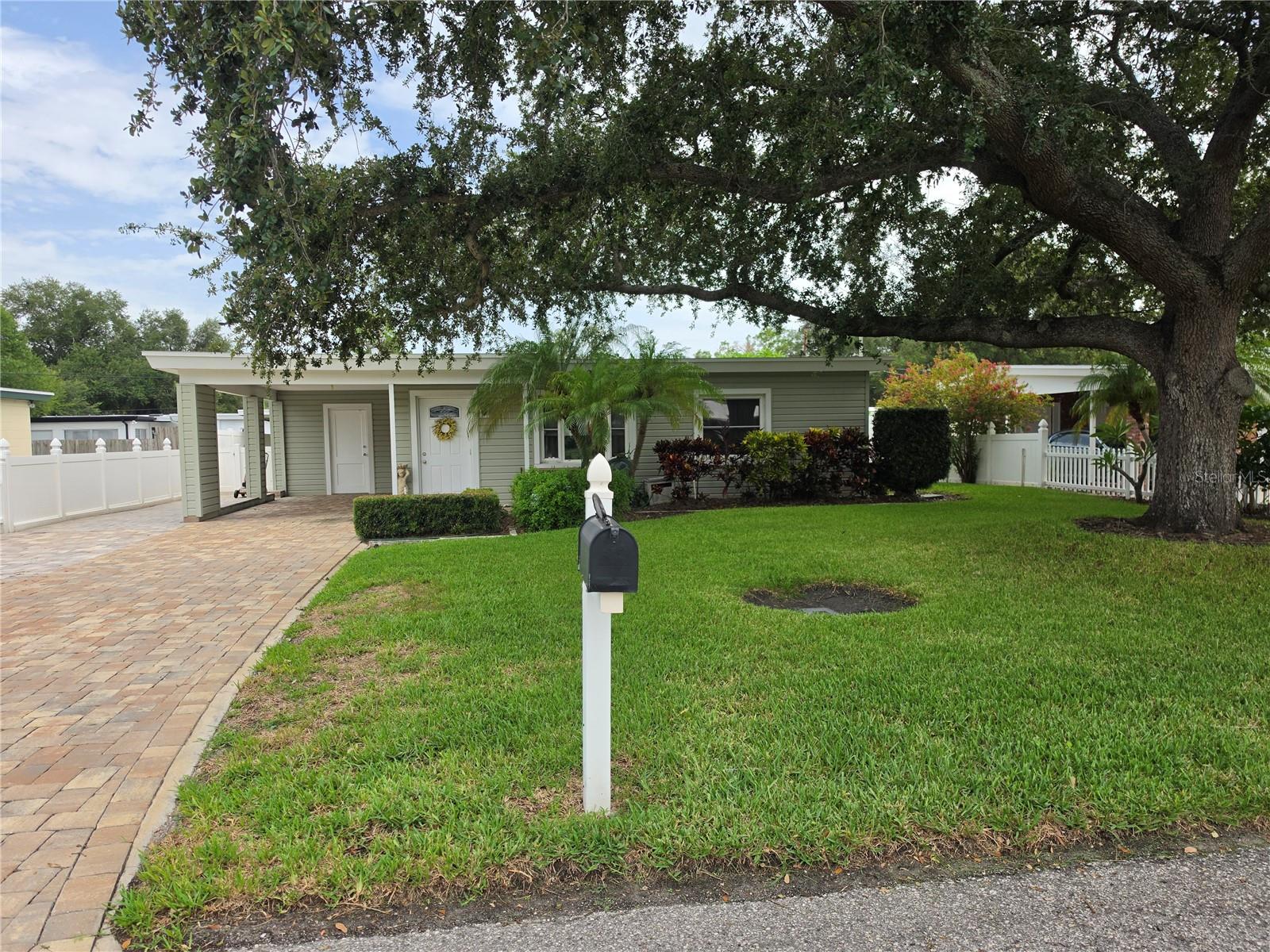 GANDY BLVD PARK 2ND ADD - Residential