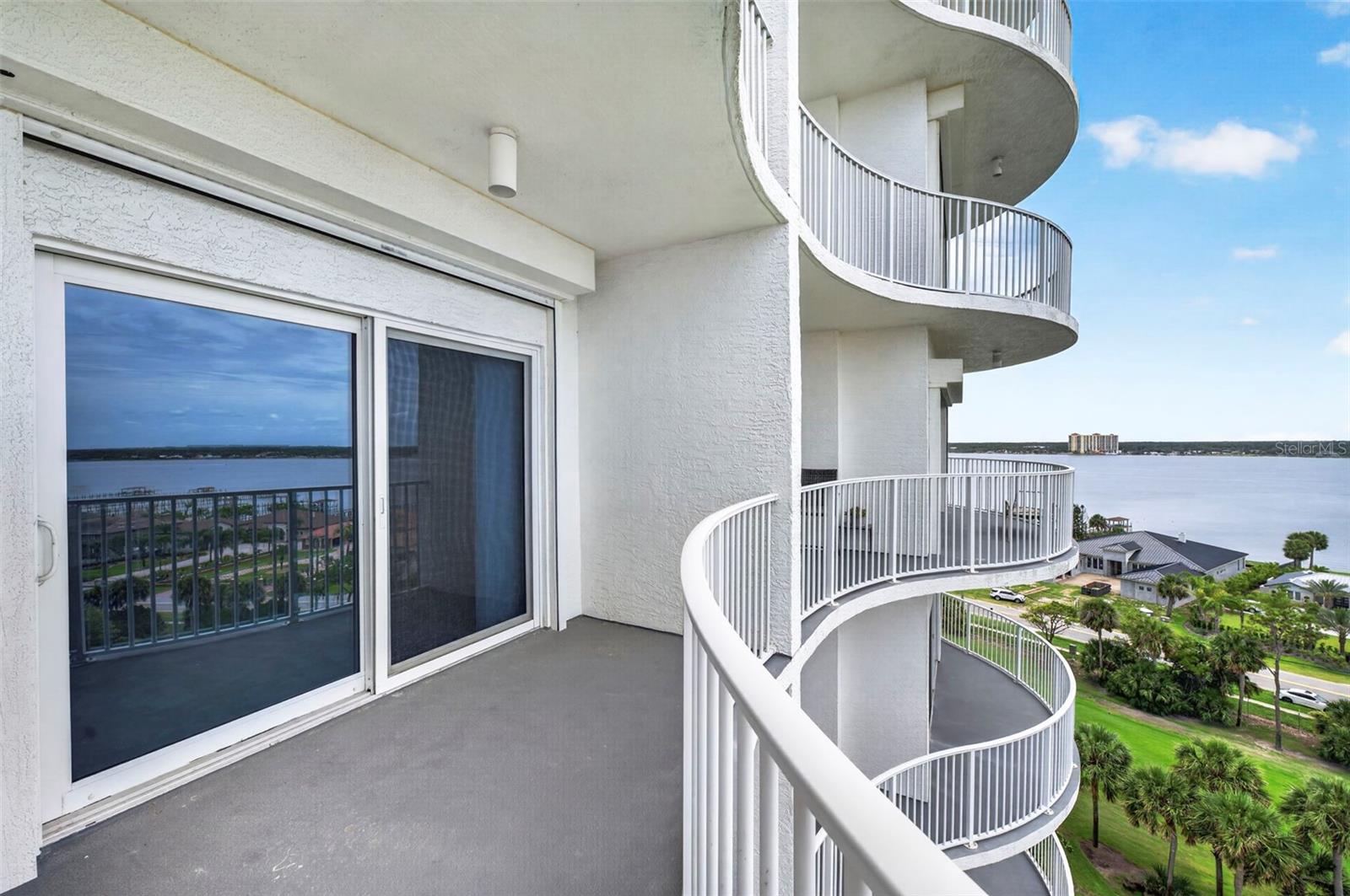 OCEANS GRAND CONDO - Residential