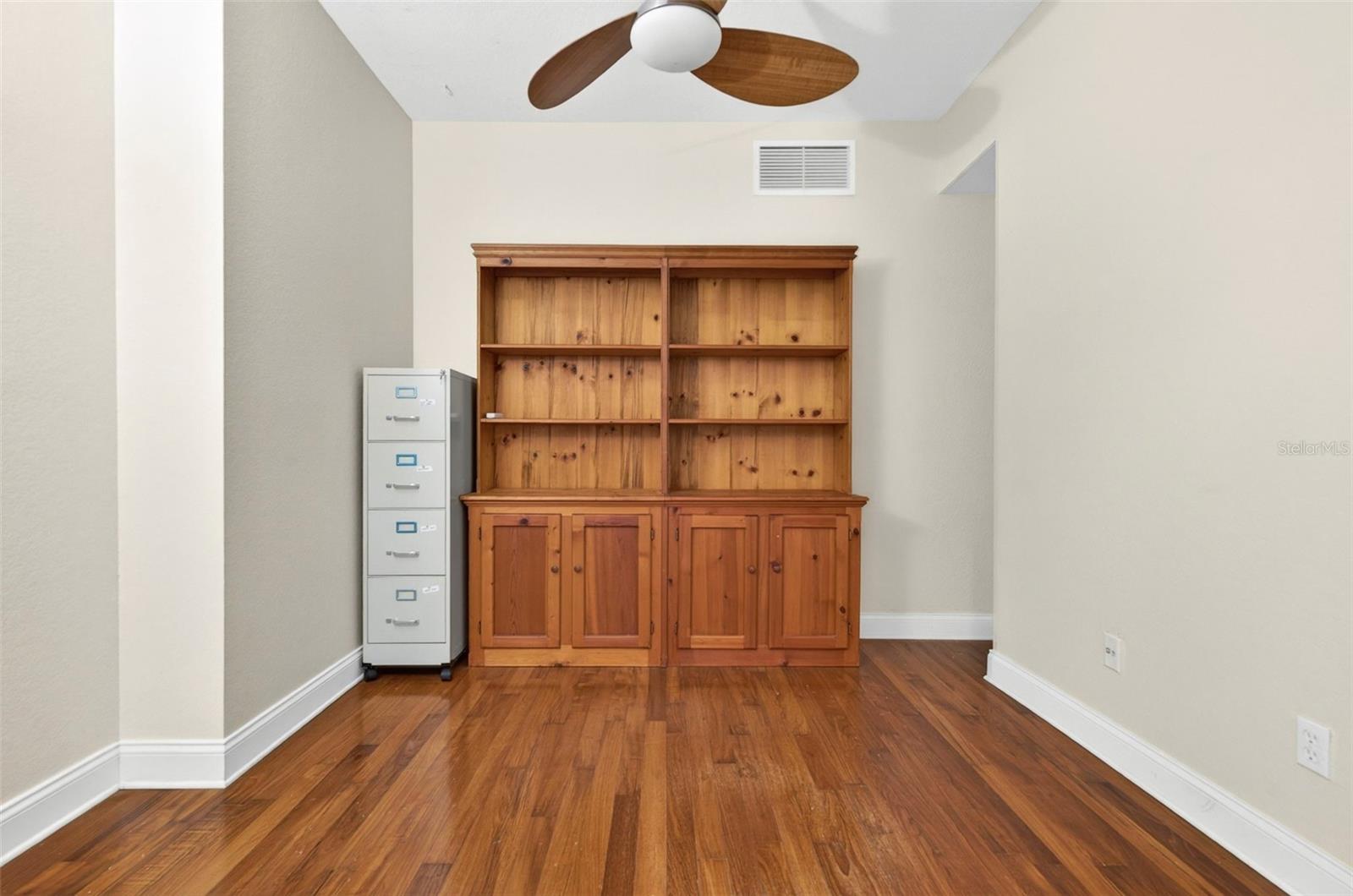 OCEANS GRAND CONDO - Residential
