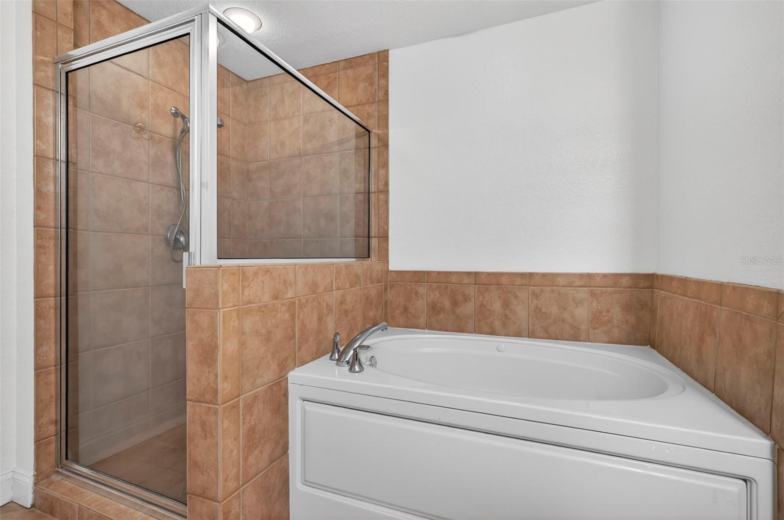 OCEANS GRAND CONDO - Residential