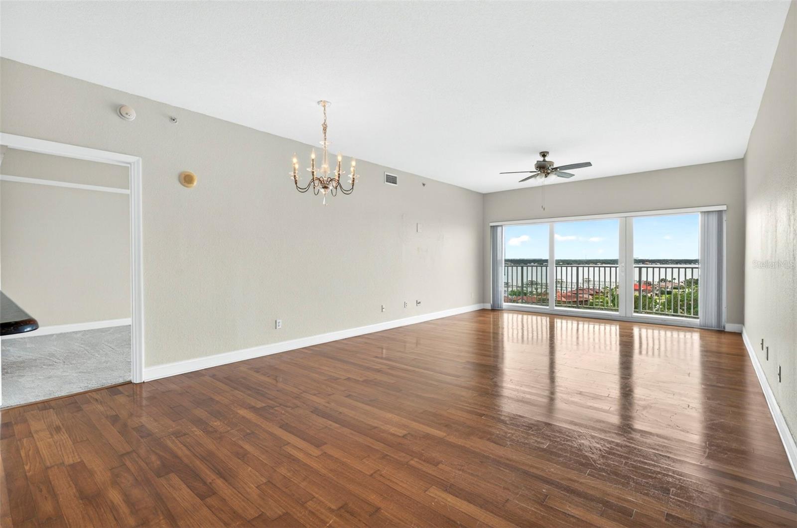OCEANS GRAND CONDO - Residential