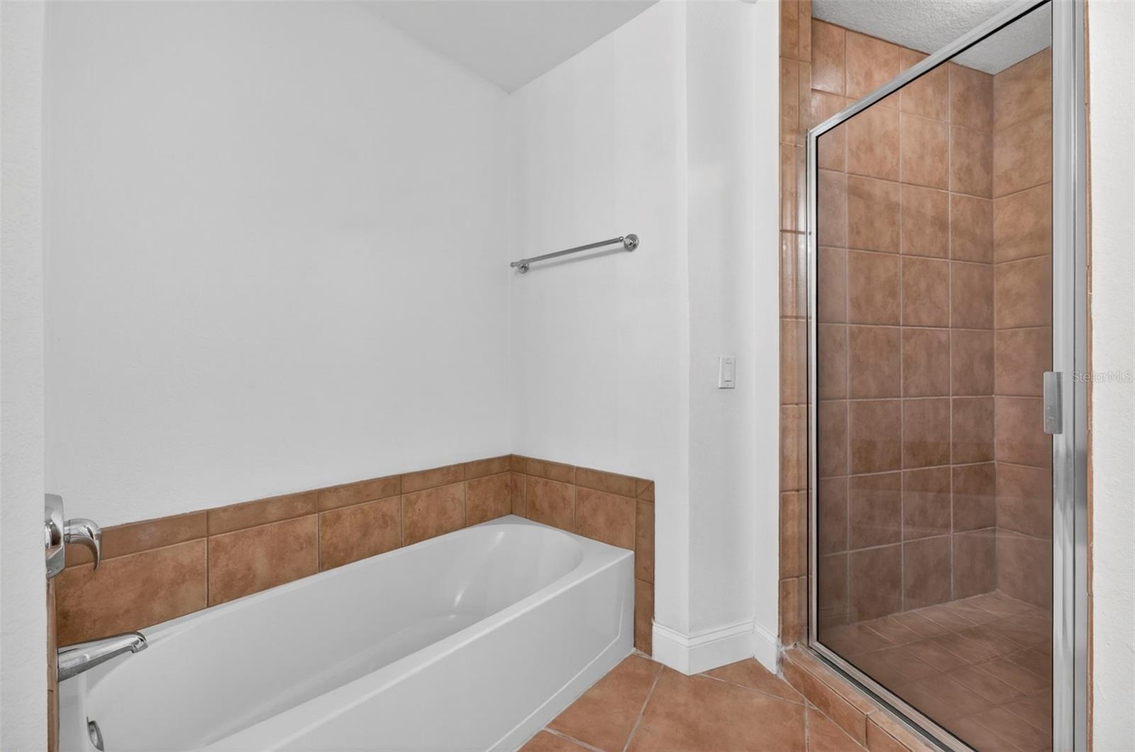 OCEANS GRAND CONDO - Residential