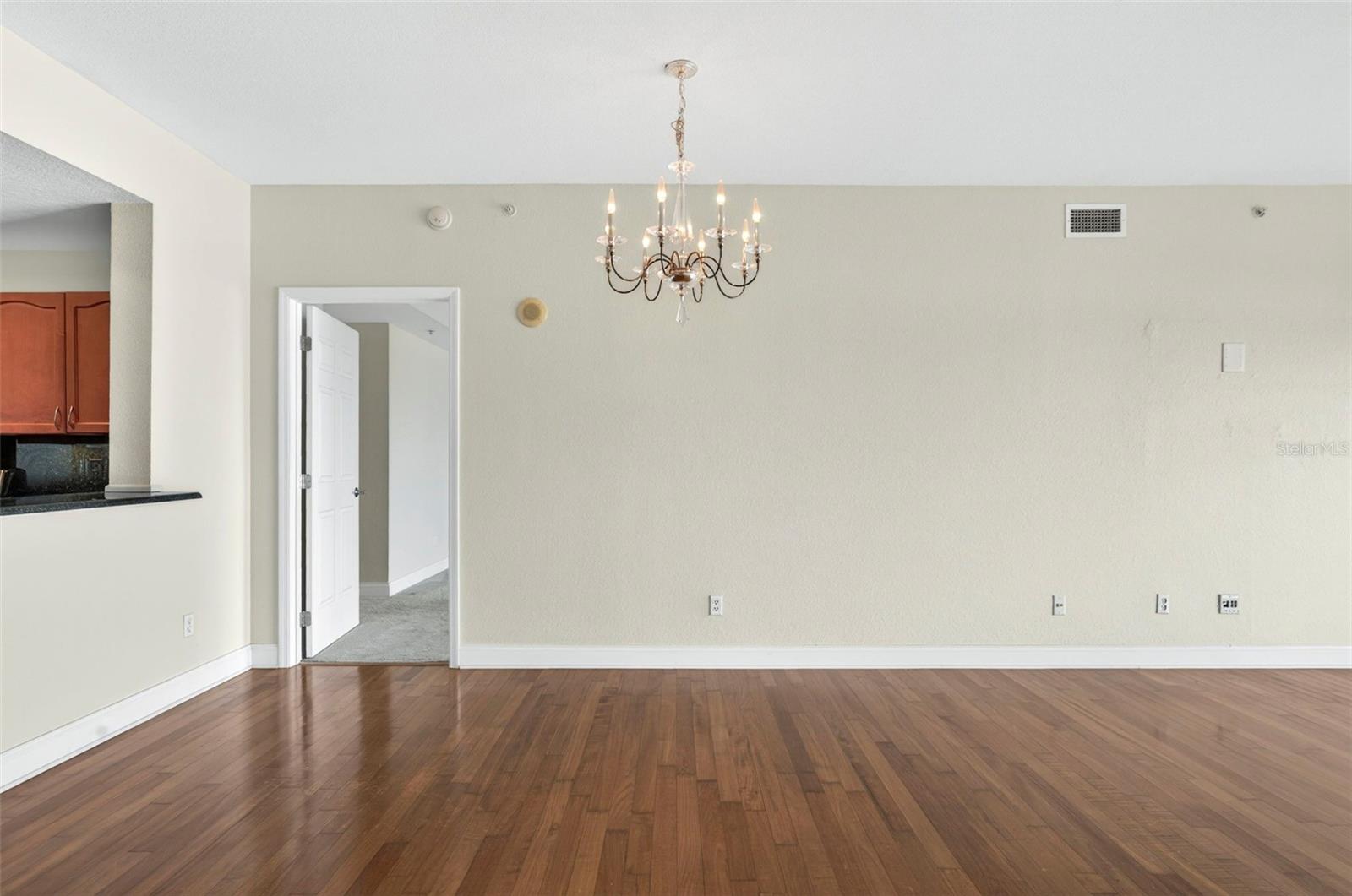 OCEANS GRAND CONDO - Residential