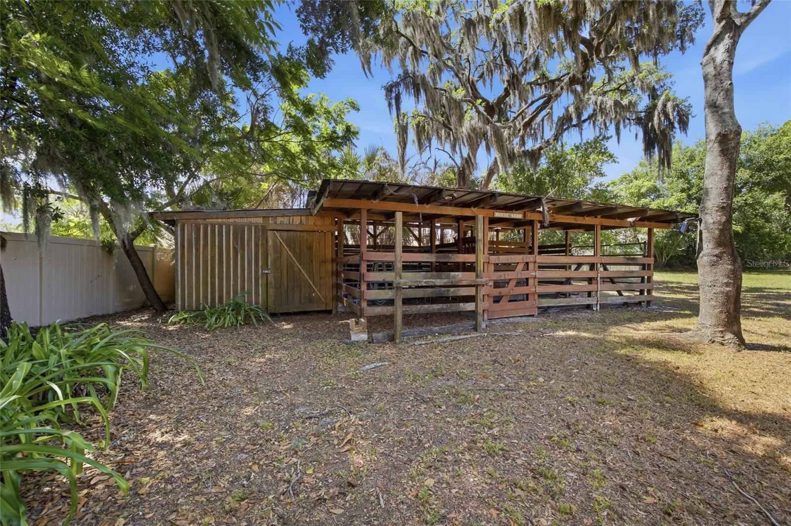 UNPLATTED - Residential