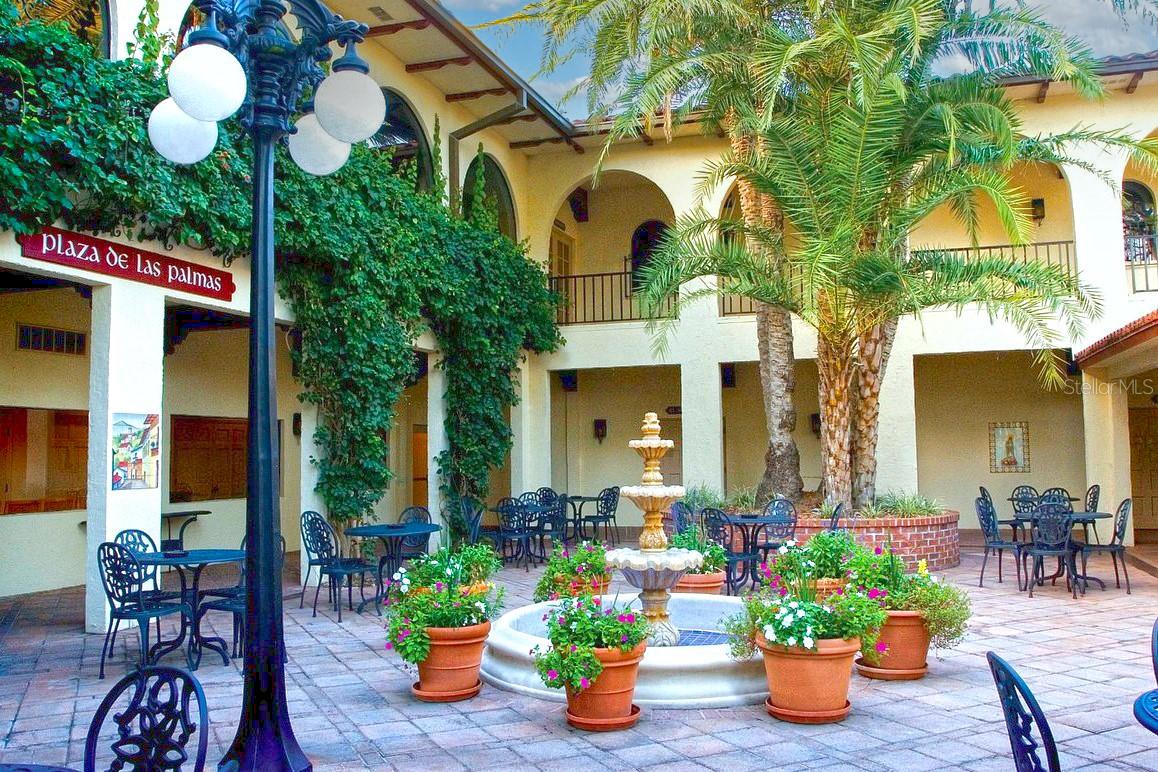 HOWEY MISSION SONOMA CONDO - Residential