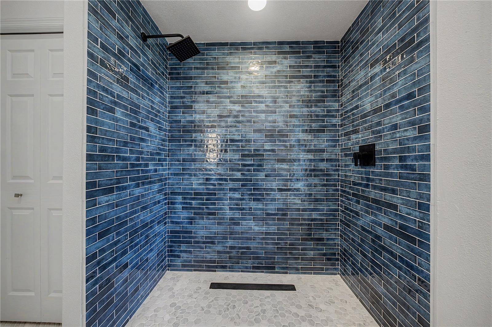 JUNIPER BAY PH 2 - Residential