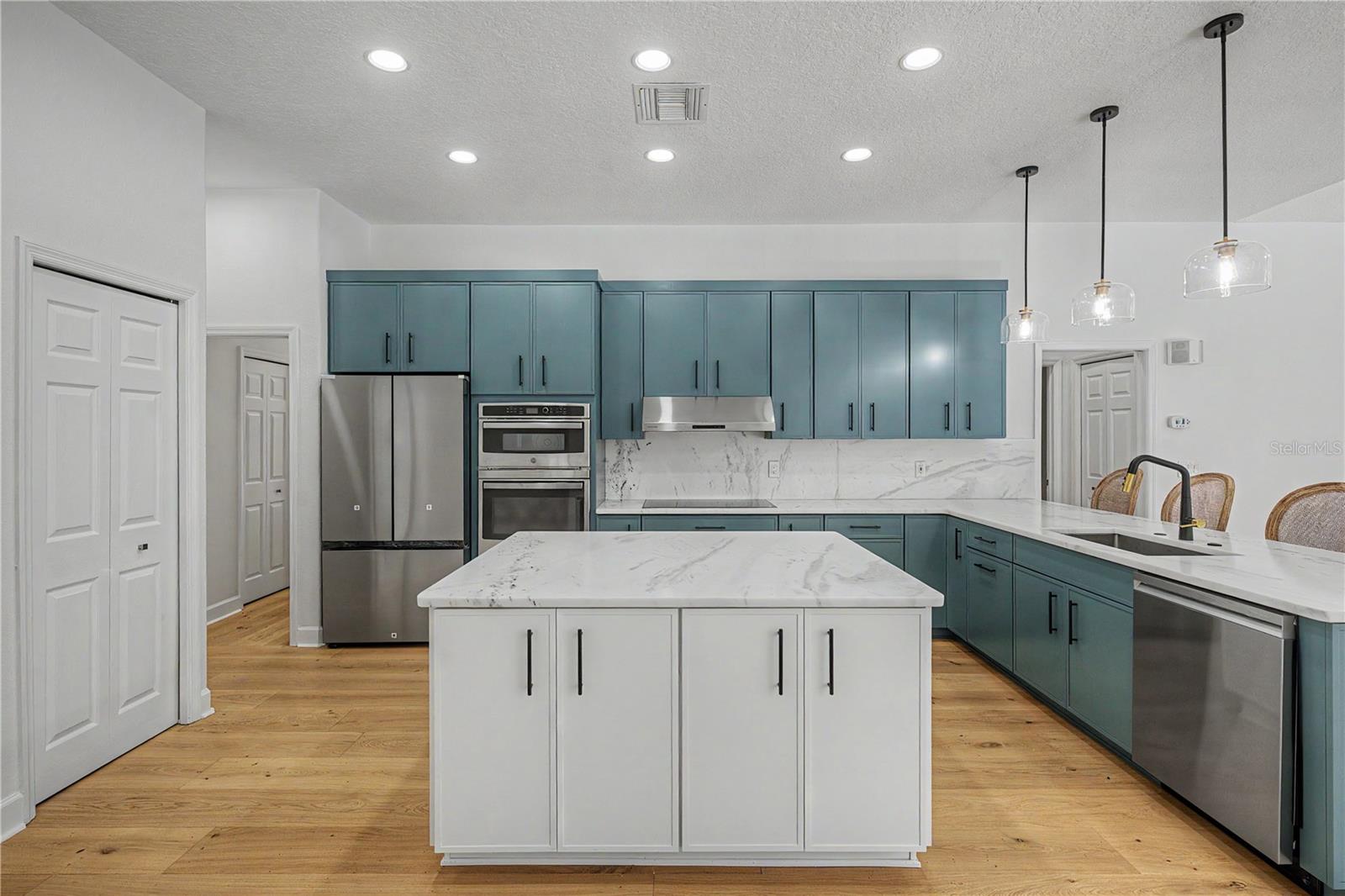 JUNIPER BAY PH 2 - Residential