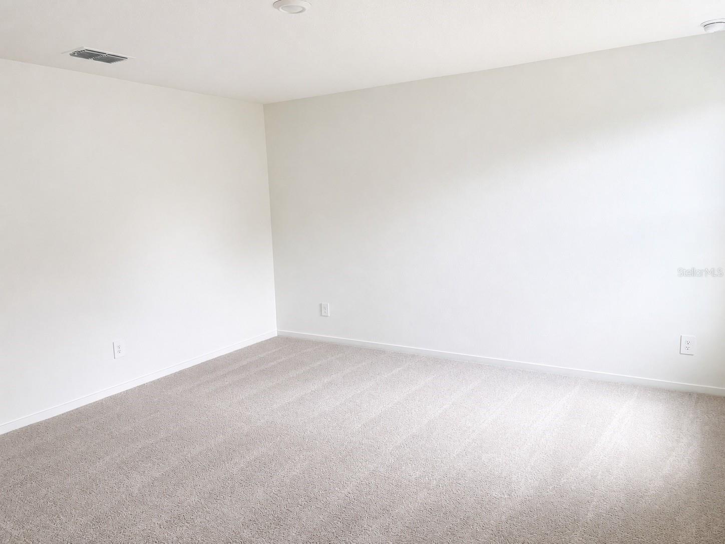 RANCHES AT MCLEOD 40GC - Residential Lease