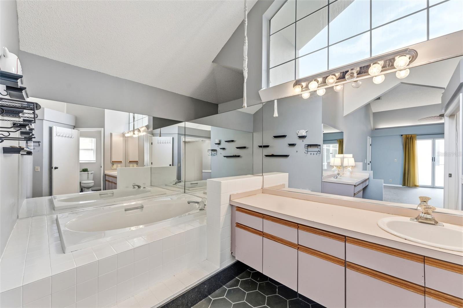 ALLENS RIDGE - - Residential