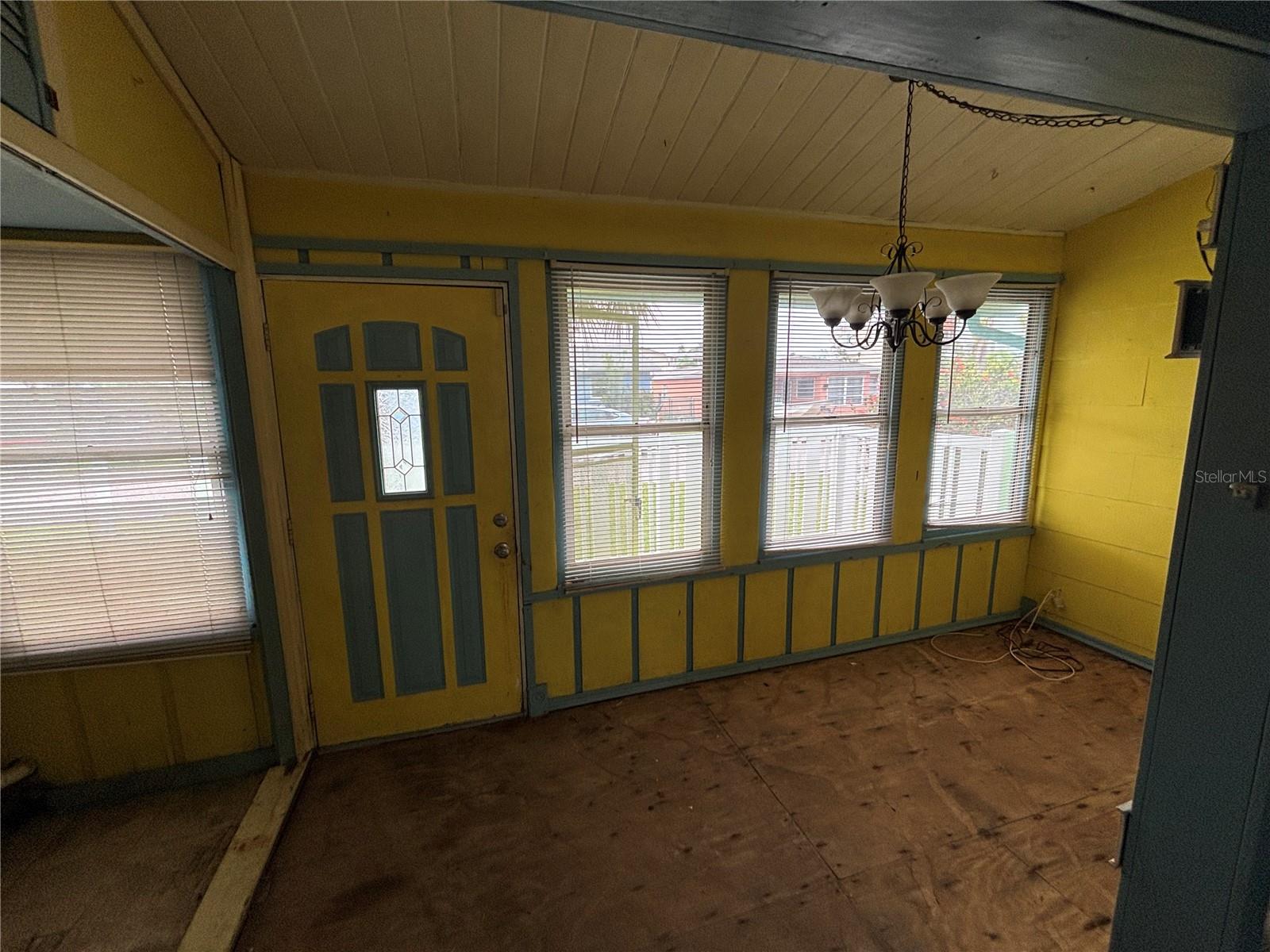 SURFSIDE SUB 3 - Residential