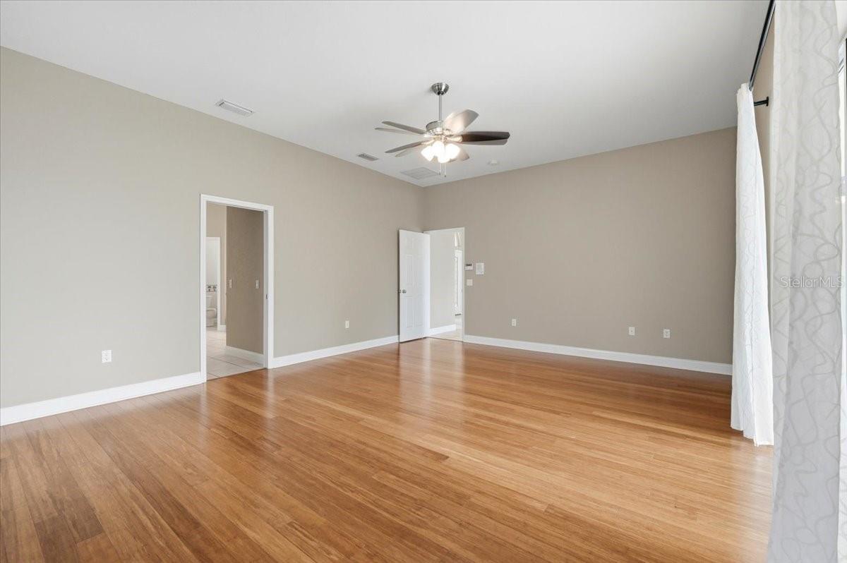 MAGNOLIA CHASE - Residential