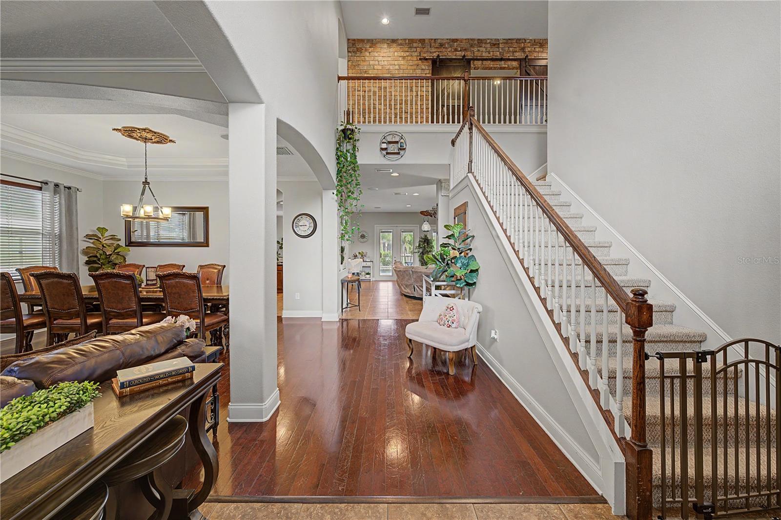STONEGATE - Residential