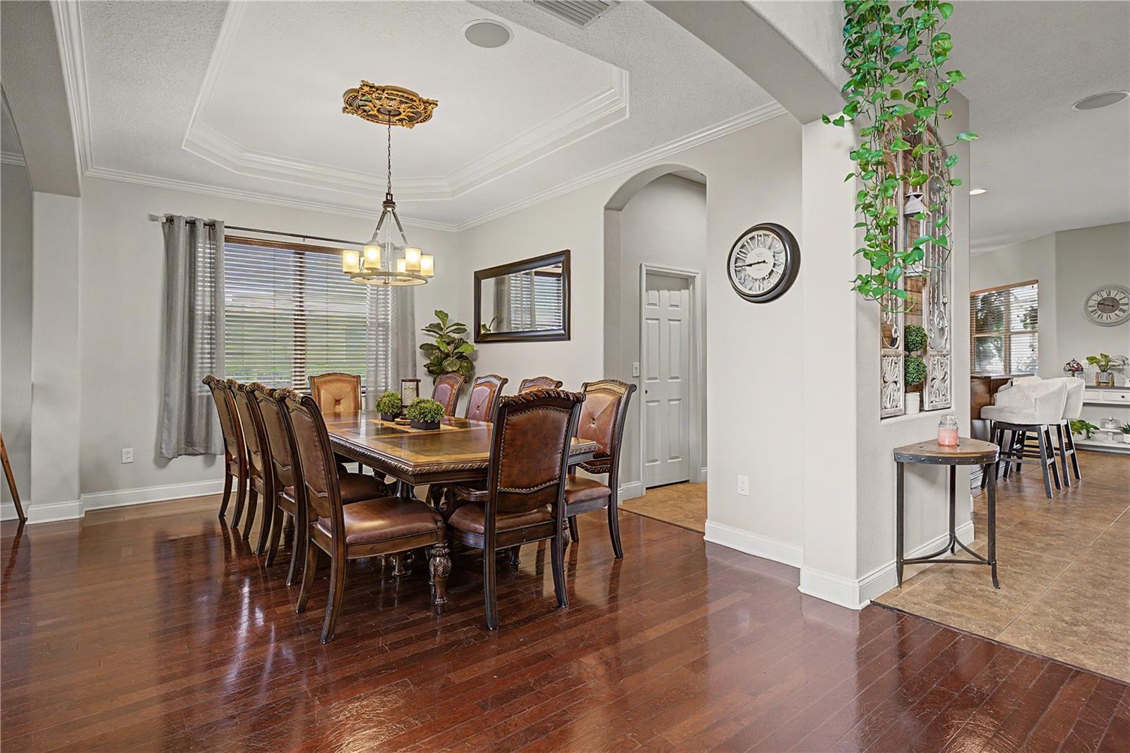 STONEGATE - Residential
