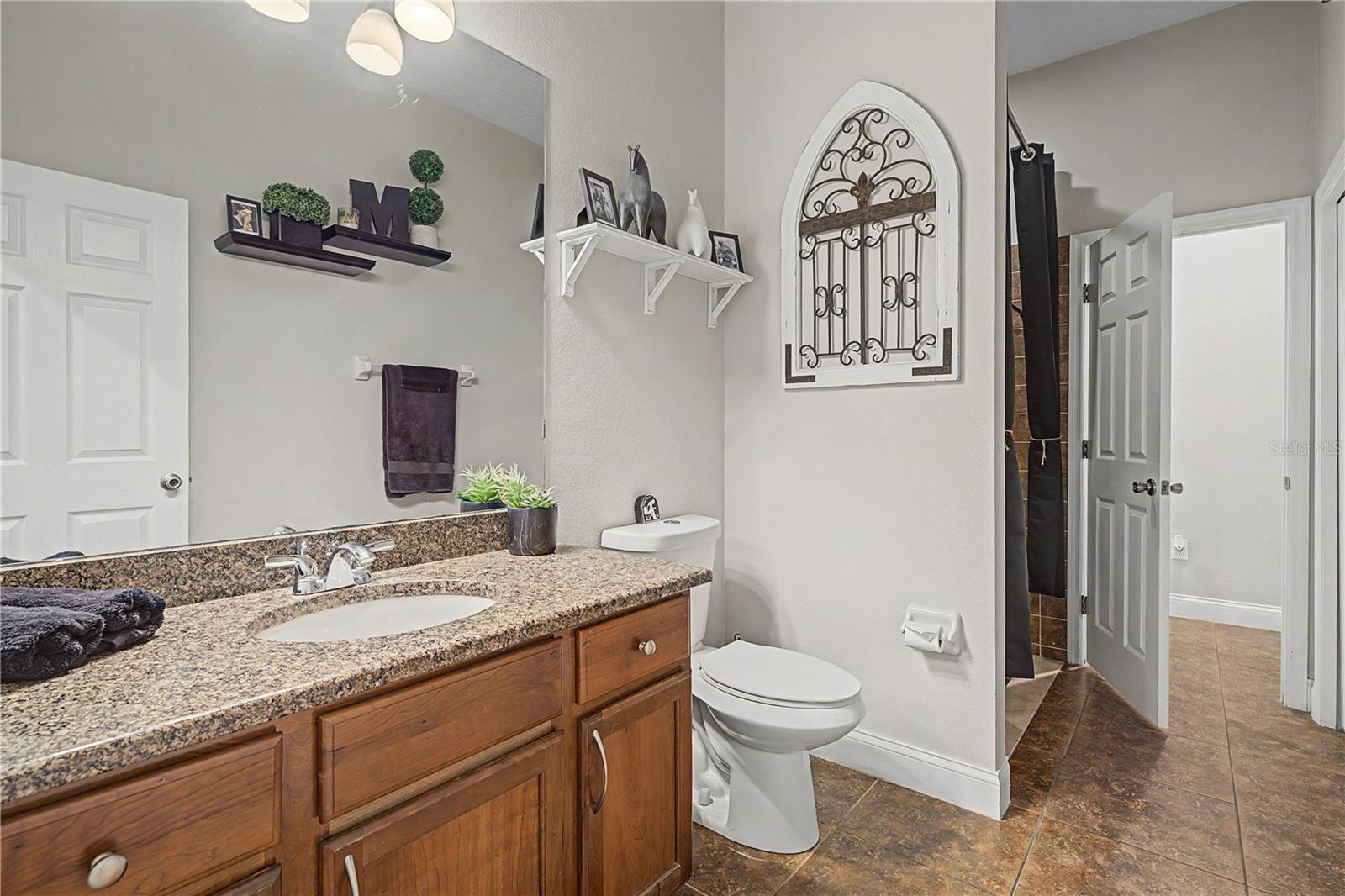 STONEGATE - Residential