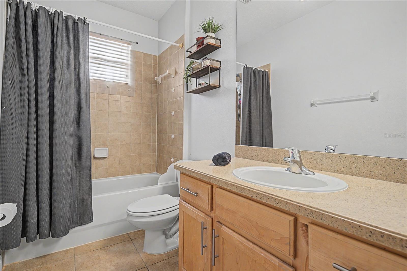 STONEGATE - Residential