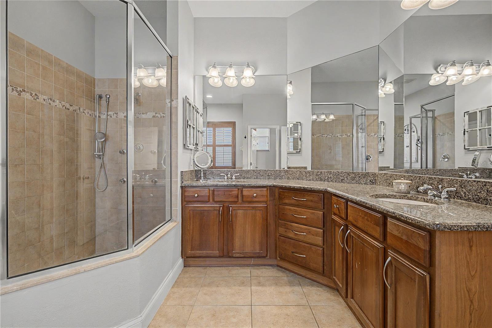 STONEGATE - Residential