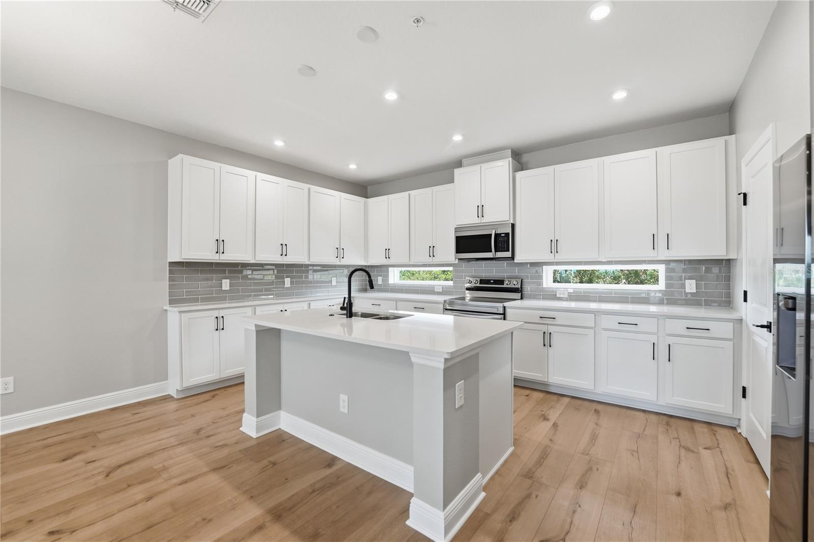 LAUREATE PARK PH 10 - Residential