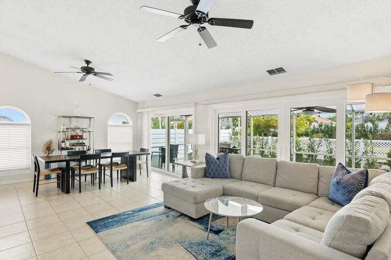 PALM COURT VILLAS PHASE 3,5,19,37&43 - Residential
