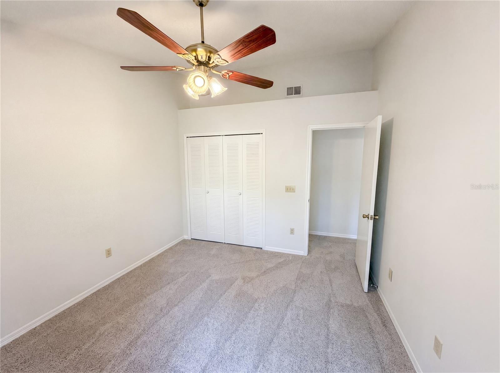 LAKEVIEW VILLAGE CONDO 16 - Residential