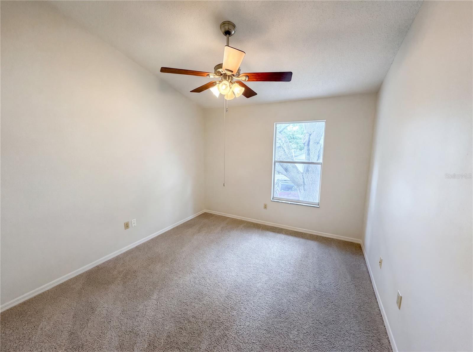 LAKEVIEW VILLAGE CONDO 16 - Residential