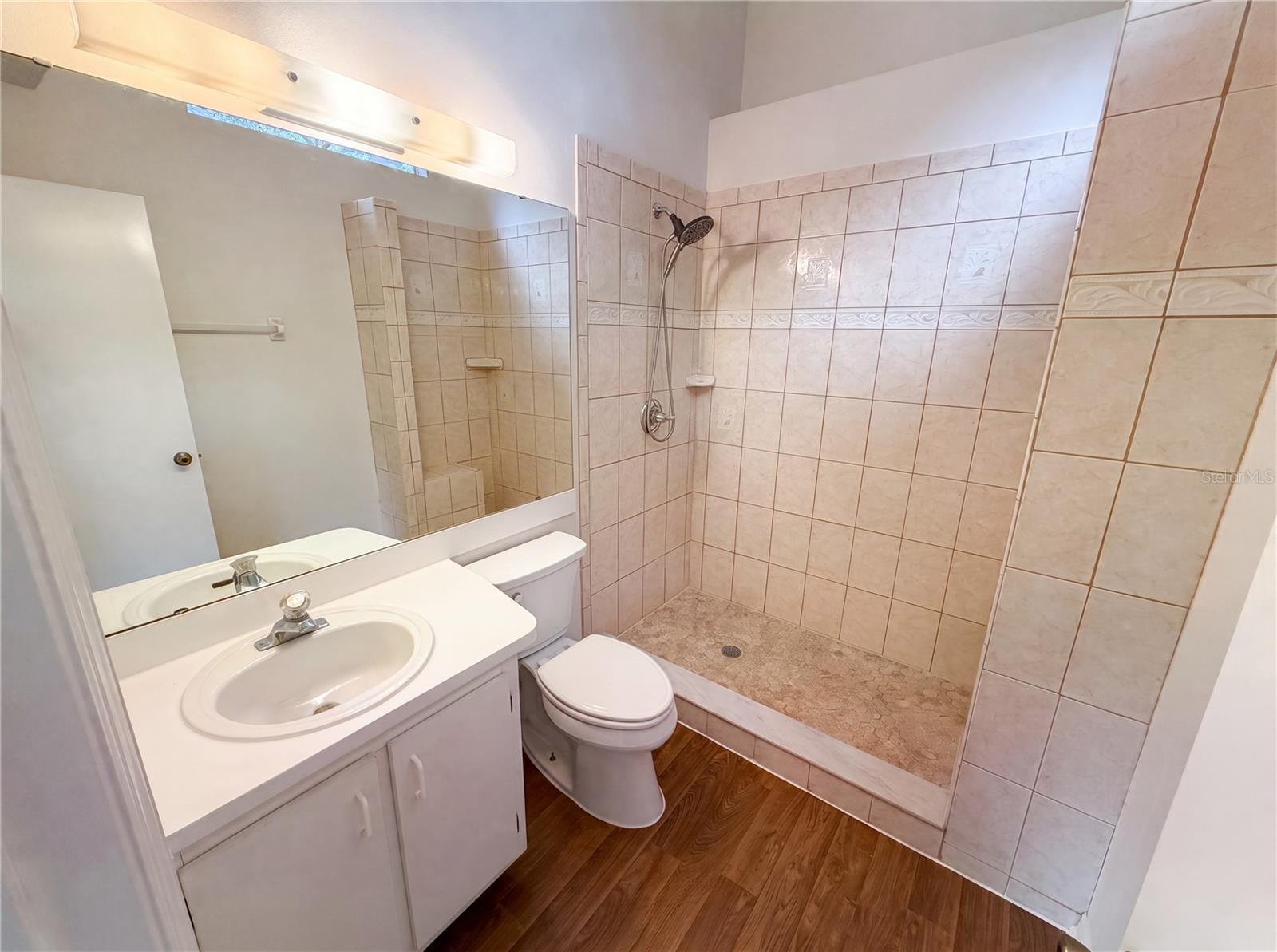 LAKEVIEW VILLAGE CONDO 16 - Residential