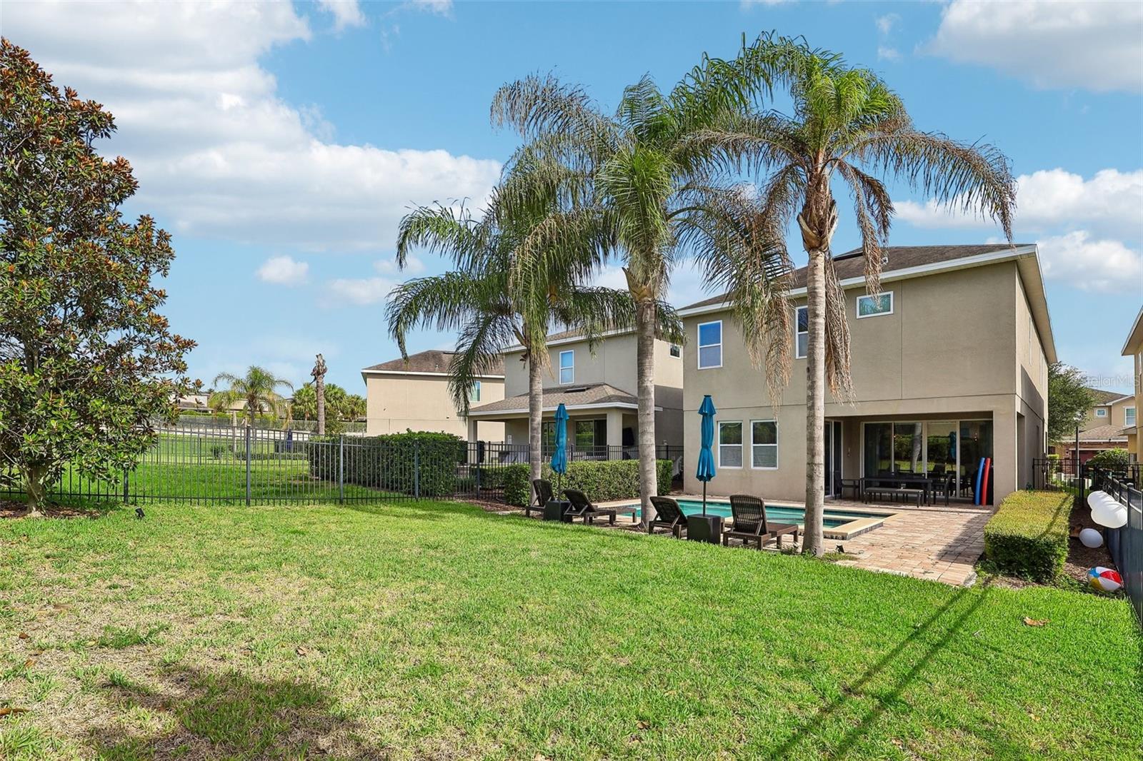 ENCORE AT REUNION - Residential