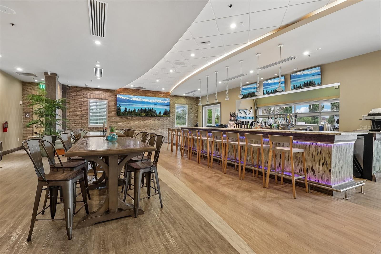 ENCORE AT REUNION - Residential