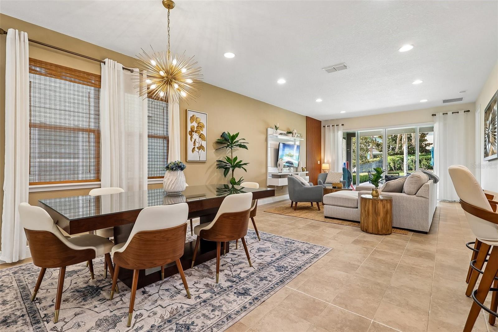 ENCORE AT REUNION - Residential
