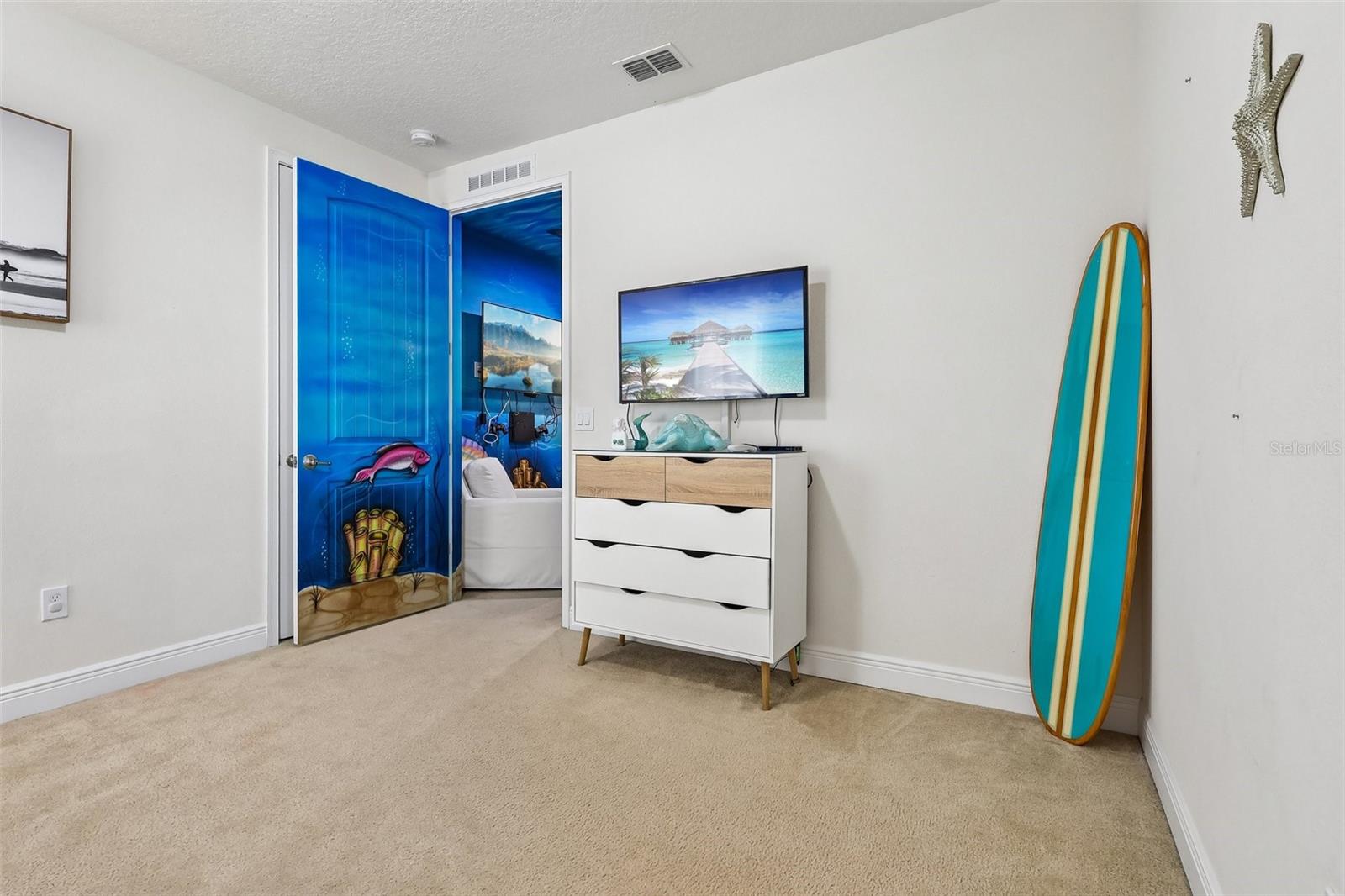ENCORE AT REUNION - Residential