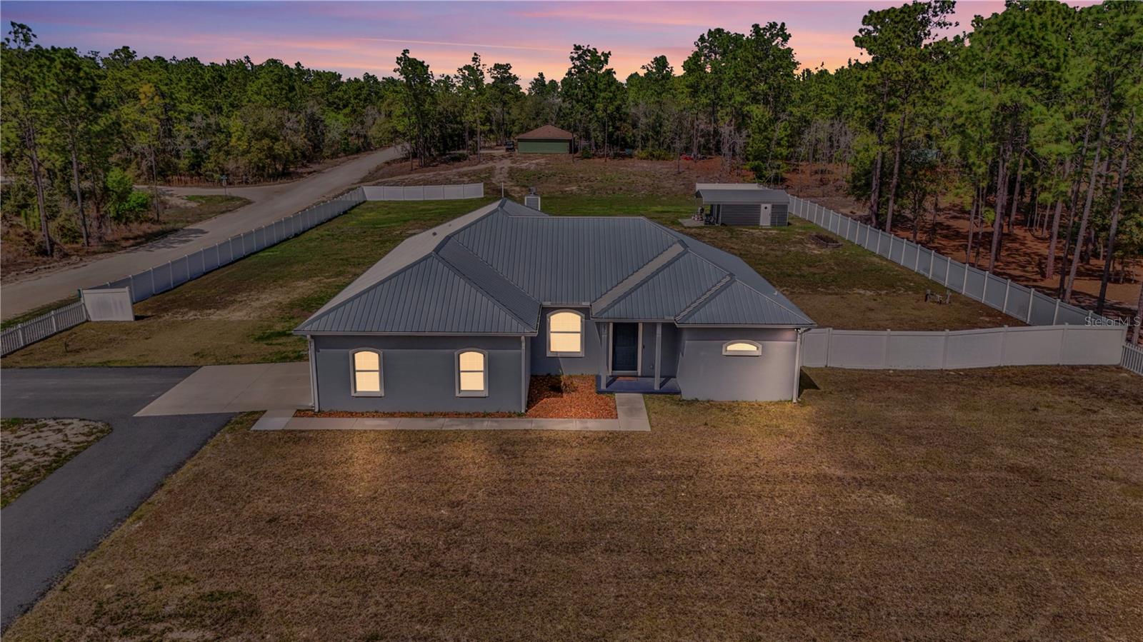 WILLISTON HLNDS - Residential