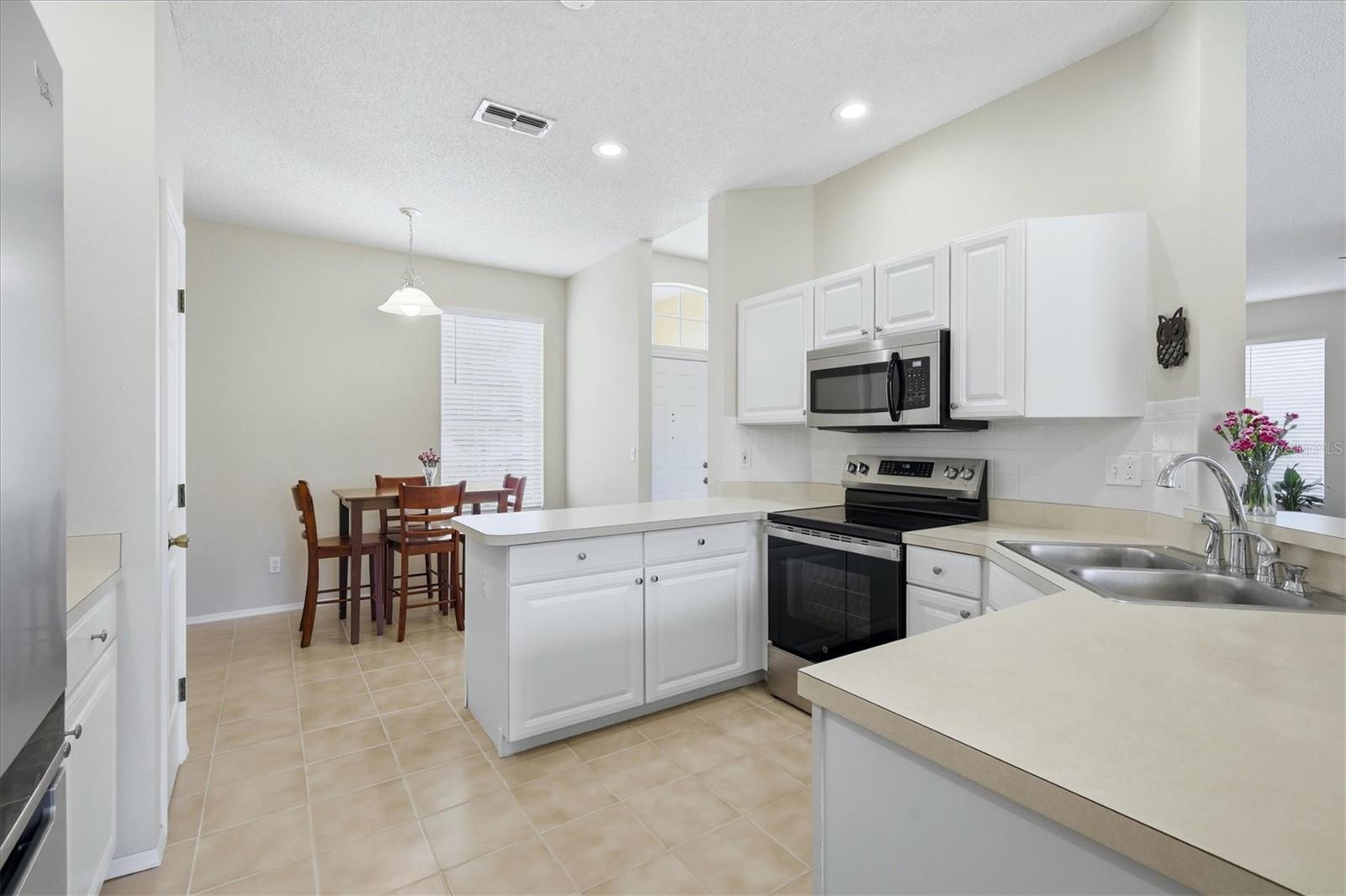 GLENN LAKES PH2 - Residential