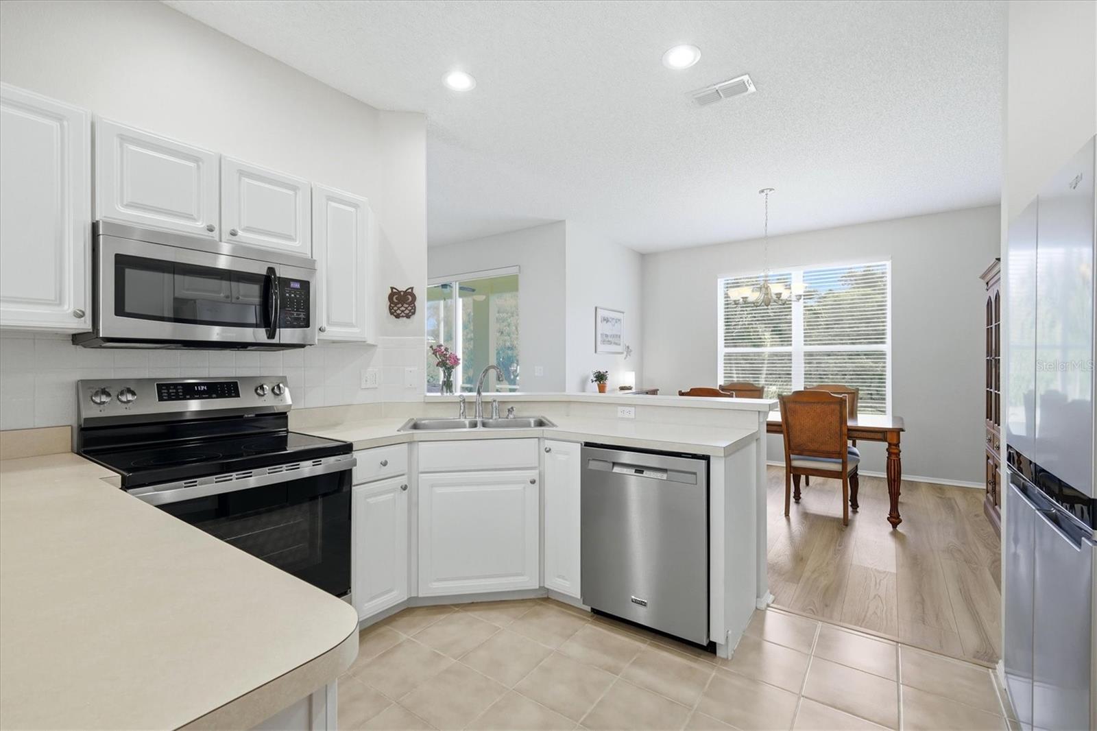 GLENN LAKES PH2 - Residential