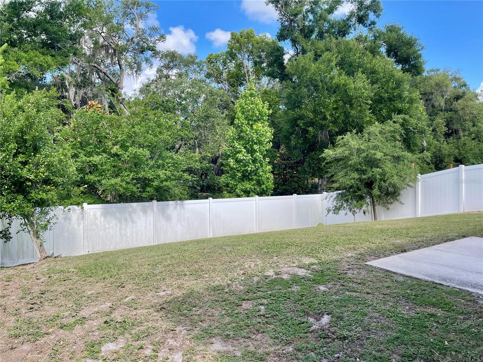 SPRING CREEK PB 74 PG 45-48 LOT 82 ORB 5856 PG 527 - Residential