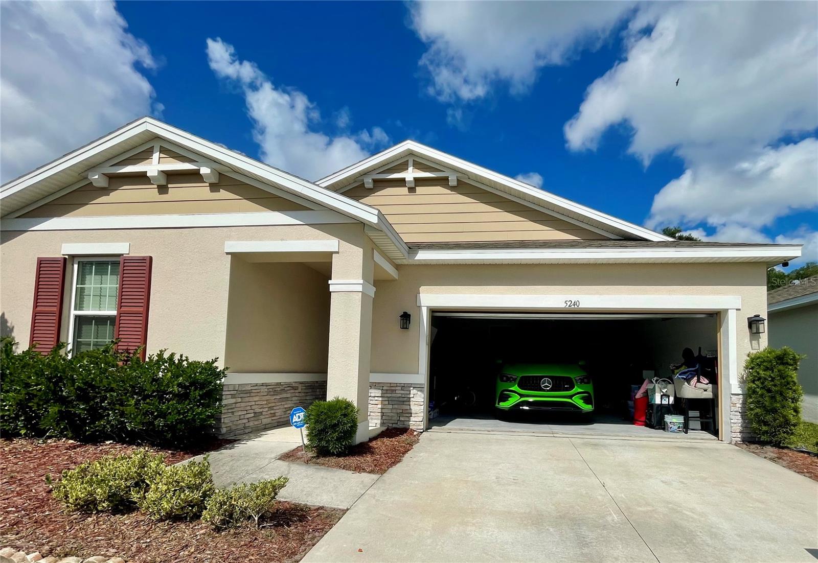 SPRING CREEK PB 74 PG 45-48 LOT 82 ORB 5856 PG 527 - Residential