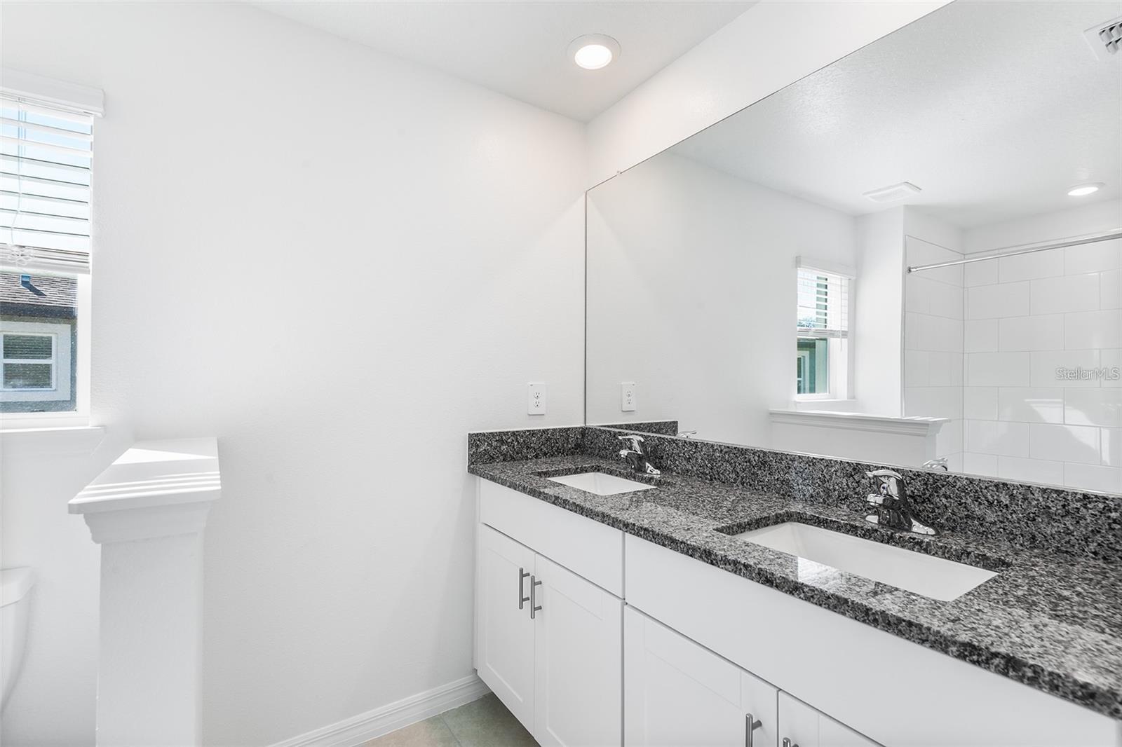 ANGELINE PH 3A - Residential Lease