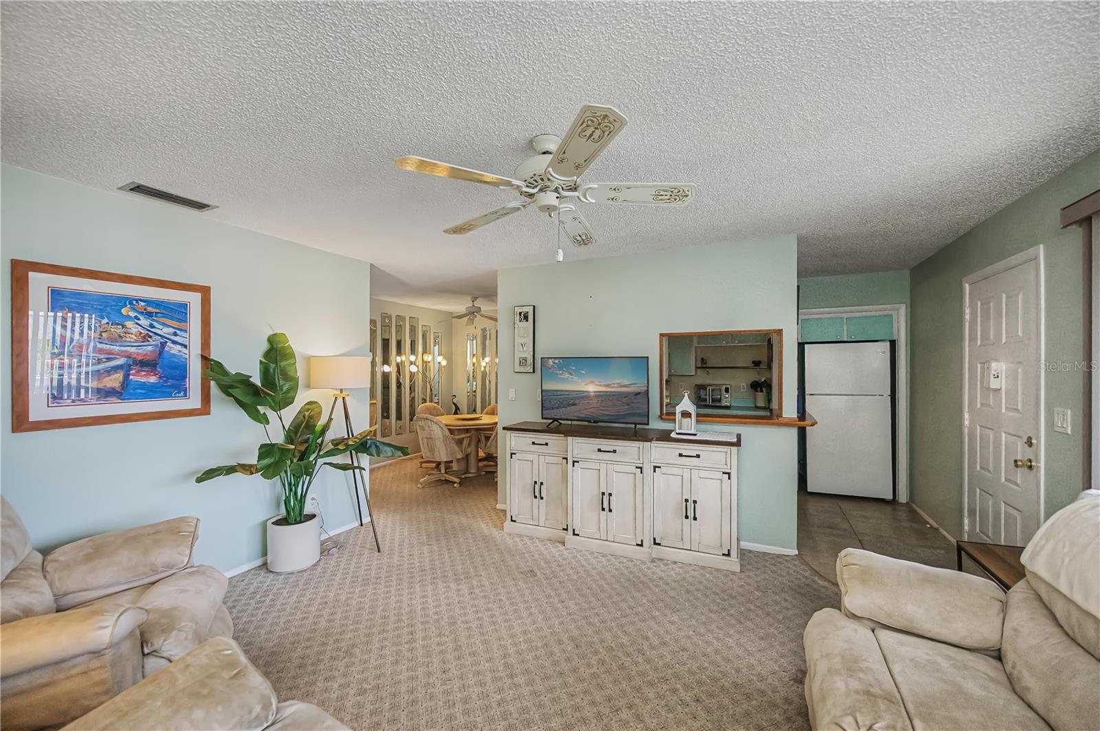 EDGEWATER VILLAGE BLDG I - Residential