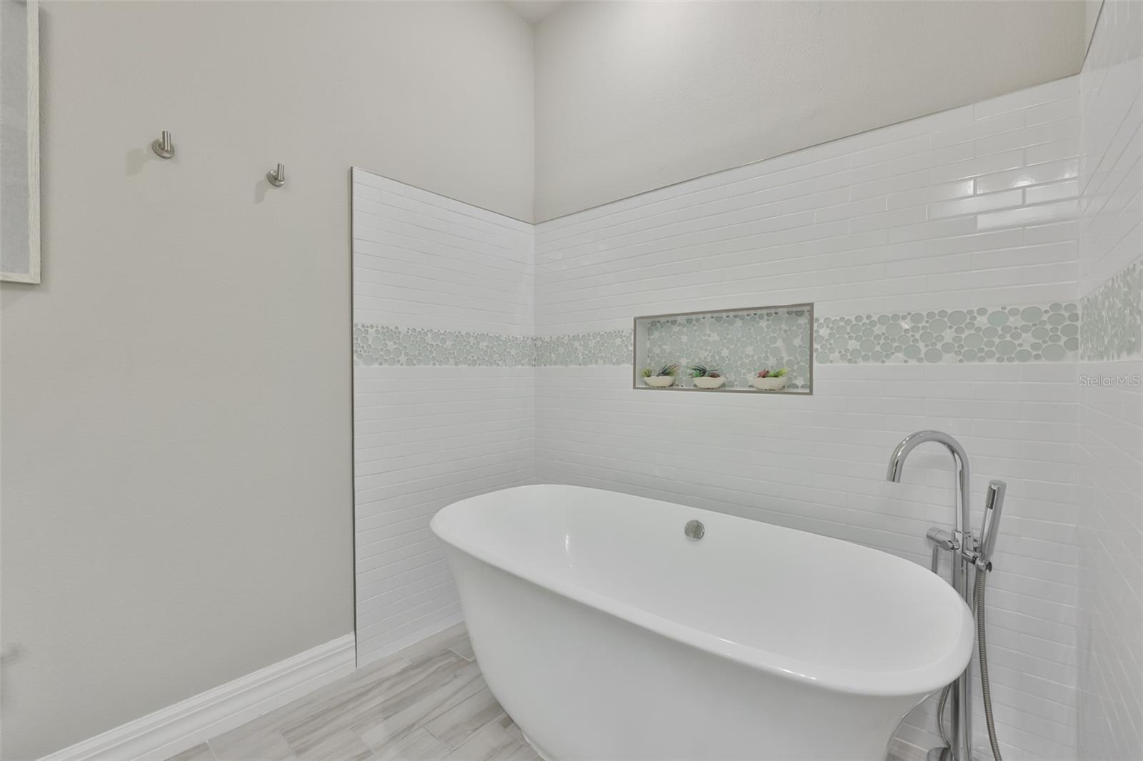 BIRCHWOOD PRESERVE - Residential
