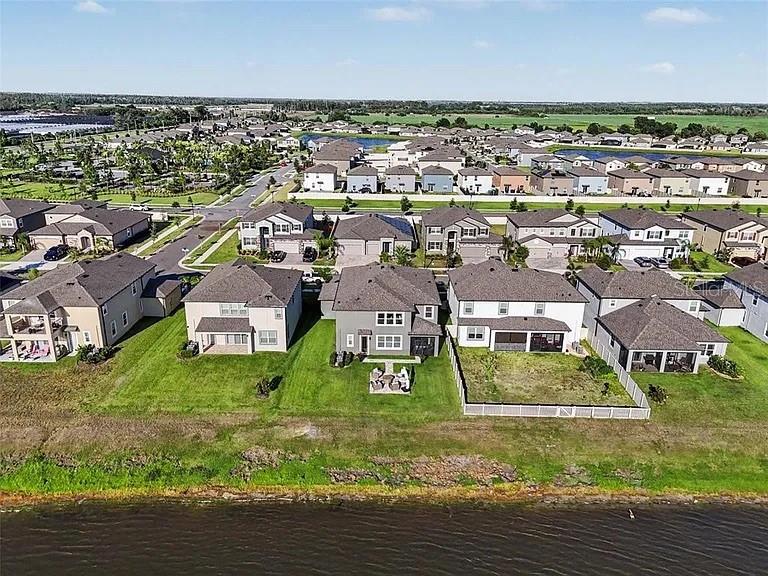 BERRY BAY SUB - Residential