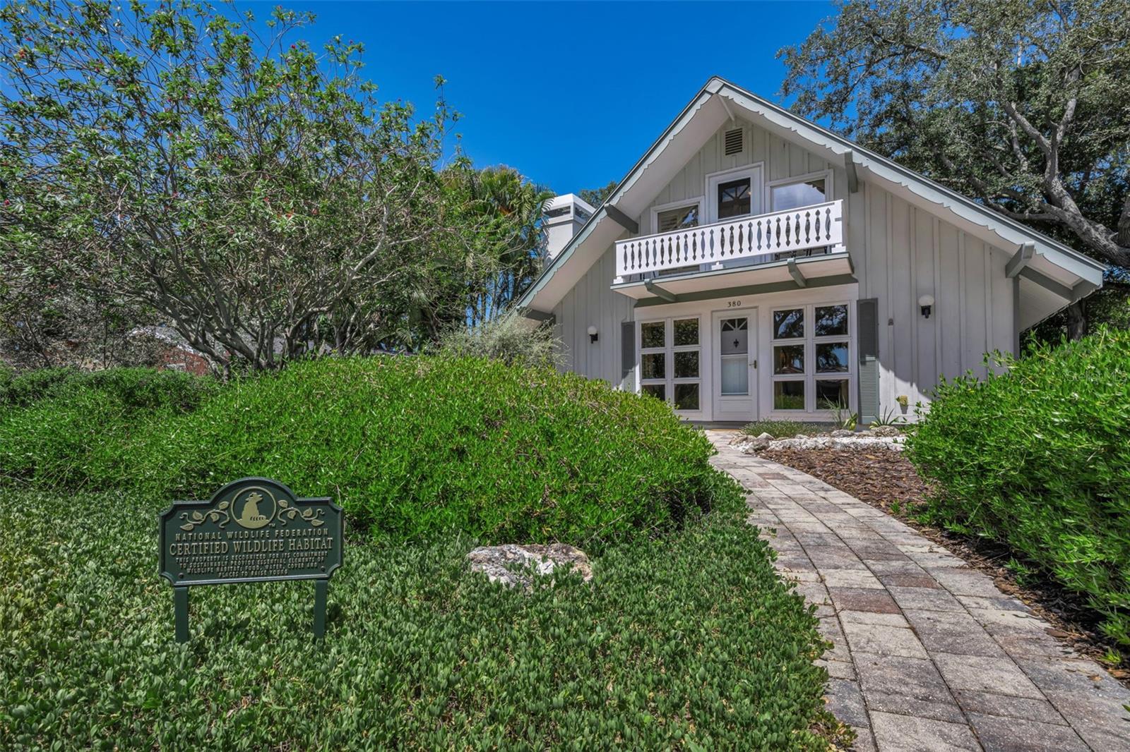 COLONIAL VILLAGE - Residential