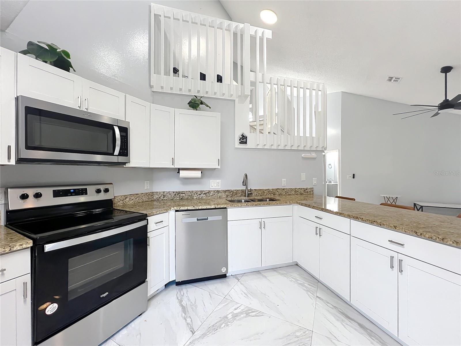 GREENSPOINTE - Residential Lease