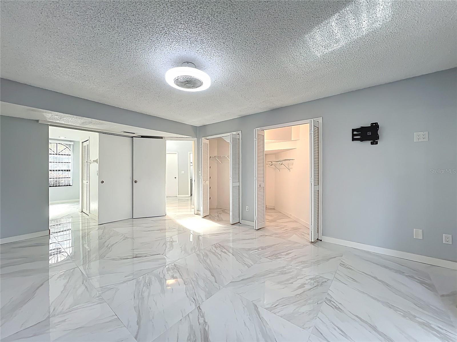 GREENSPOINTE - Residential Lease