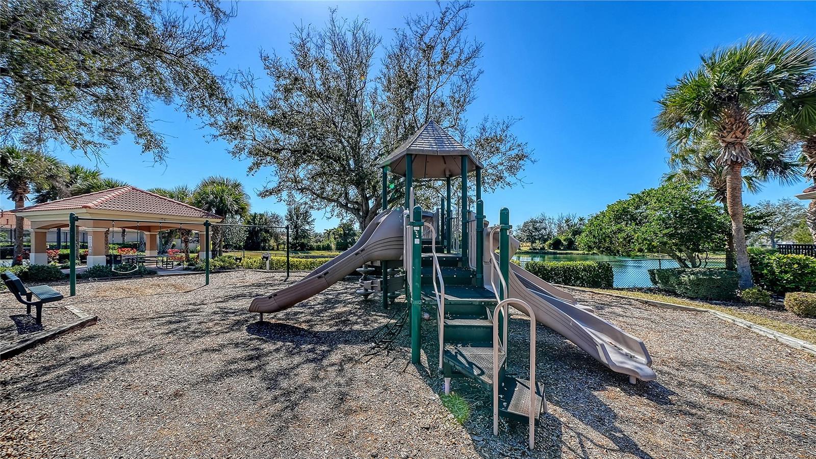 WILLOWBEND PH 4 - Residential