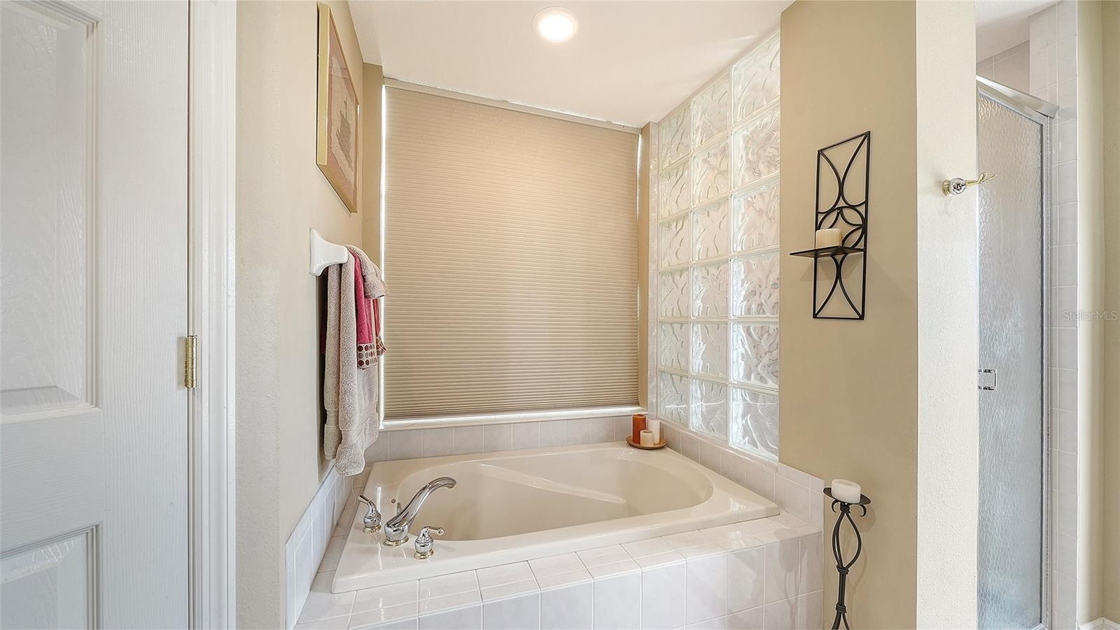 WILLOWBEND PH 4 - Residential