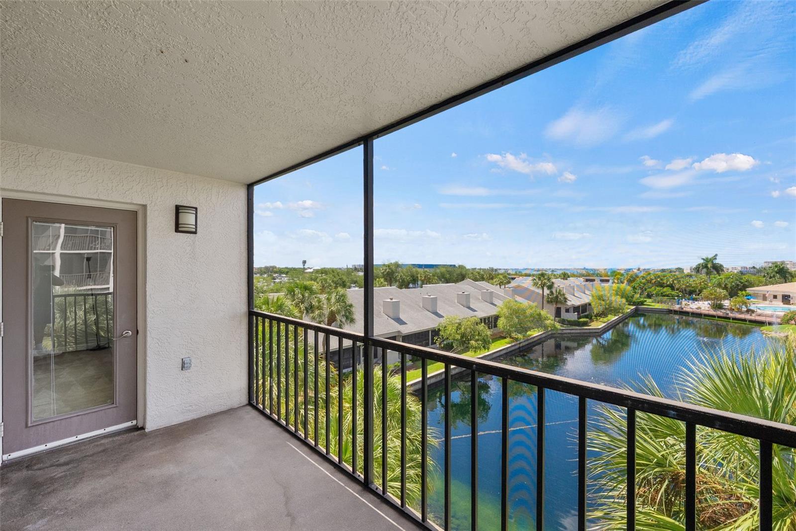 PASADENA COVE CONDO - Residential