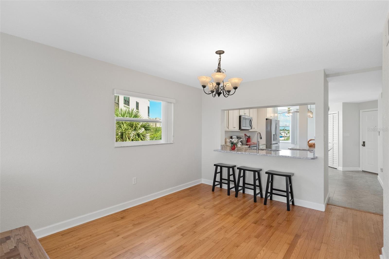 PASADENA COVE CONDO - Residential
