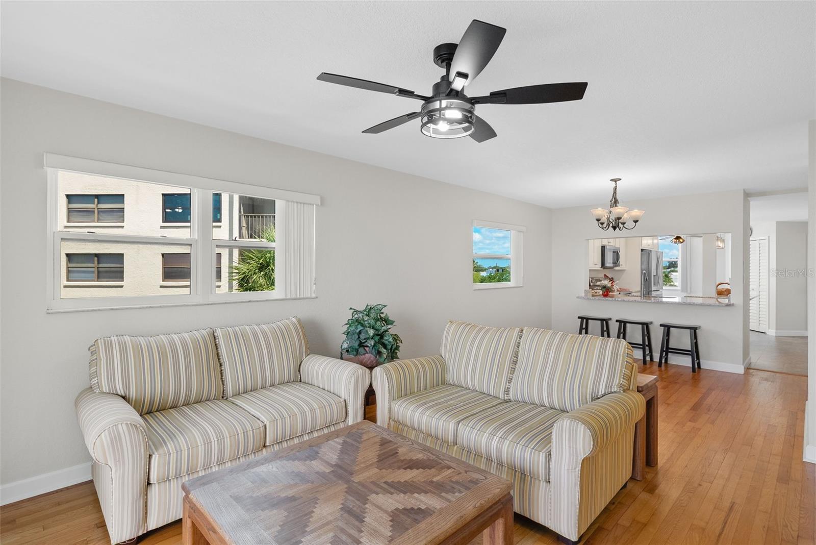 PASADENA COVE CONDO - Residential