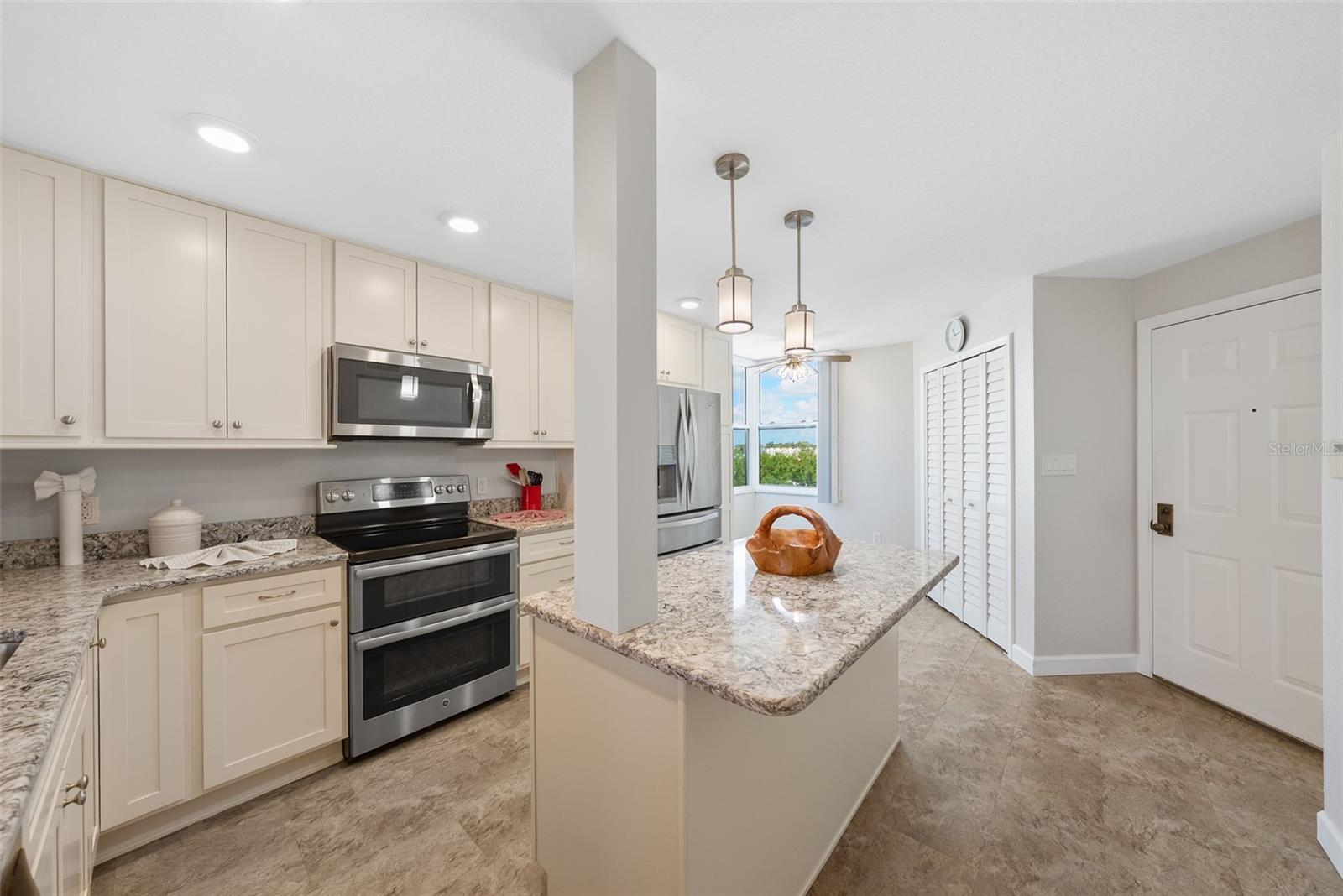 PASADENA COVE CONDO - Residential